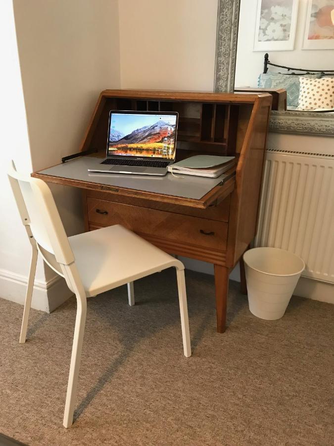 Amazing Apartment, Private Garden, Off Street Parking Brighton Eksteriør bilde