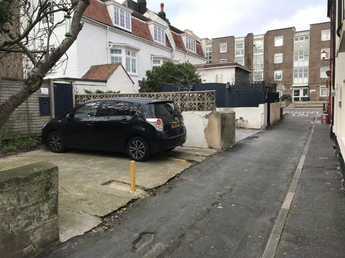 Amazing Apartment, Private Garden, Off Street Parking Brighton Eksteriør bilde