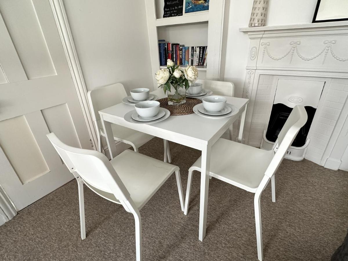 Amazing Apartment, Private Garden, Off Street Parking Brighton Eksteriør bilde